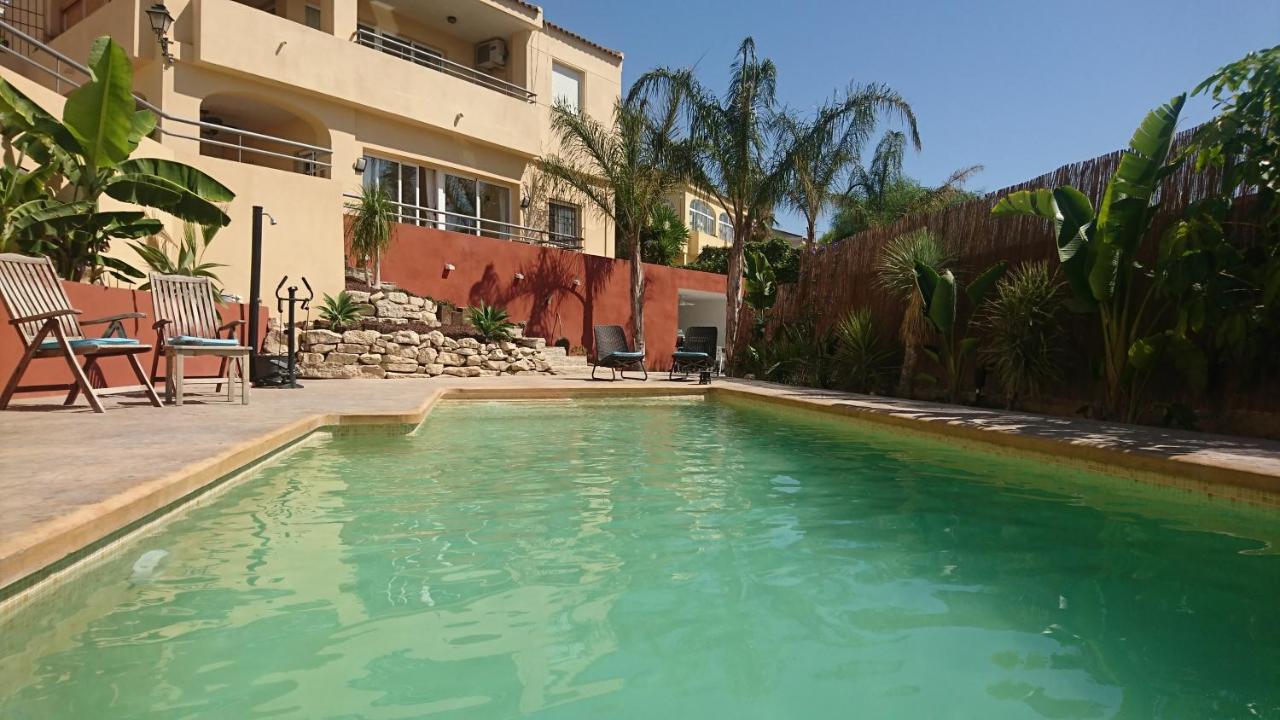 En Coveta Fuma- * El Campello